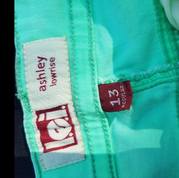 Loi ashley green girls cutoff shorts 13 regular - Picture 2 of 3